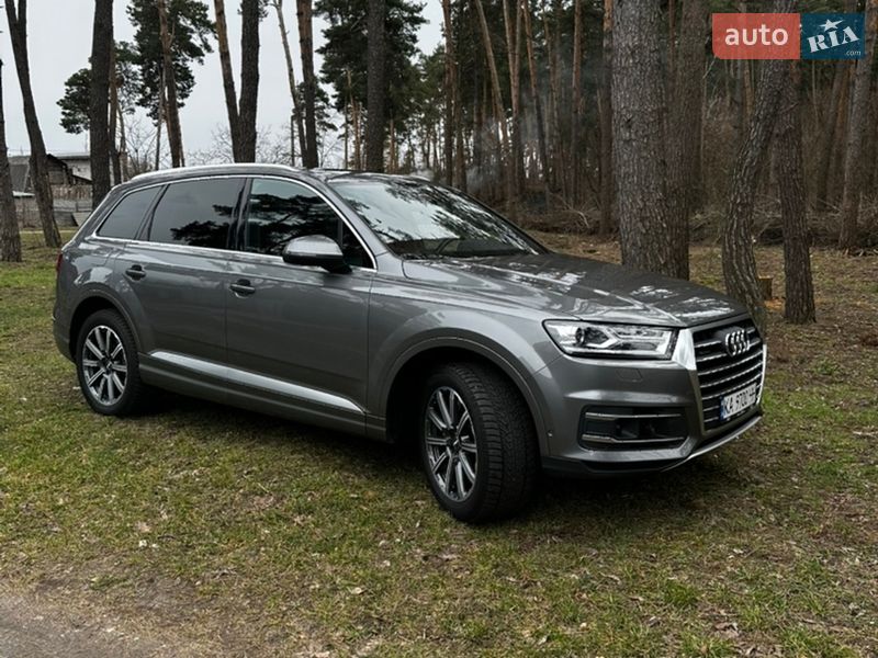 Внедорожник / Кроссовер Audi Q7 2016 в Броварах