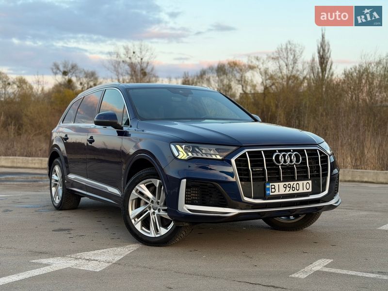 Внедорожник / Кроссовер Audi Q7 2020 в Киеве