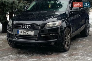 Внедорожник / Кроссовер Audi Q7 2008 в Вараше