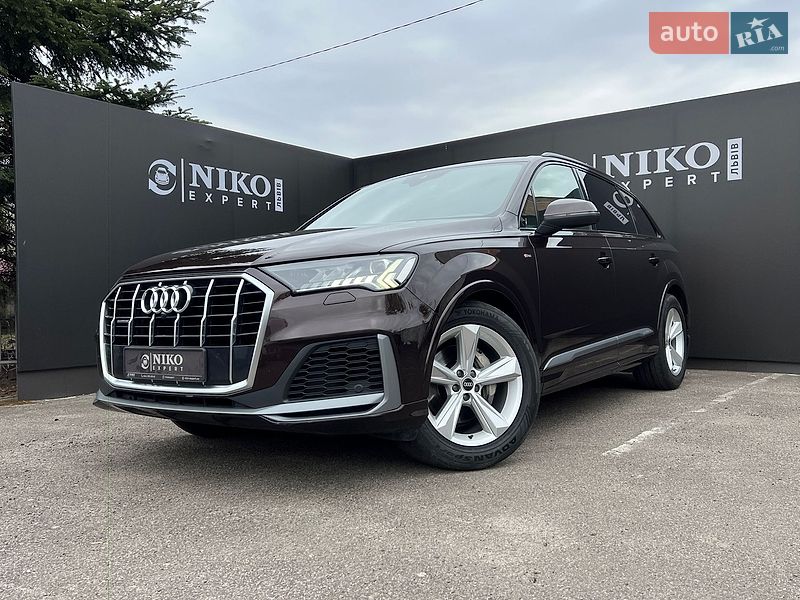 Позашляховик / Кросовер Audi Q7 2020 в Львові
