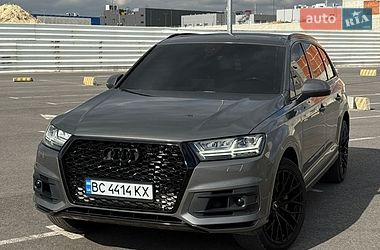 Позашляховик / Кросовер Audi Q7 2016 в Львові
