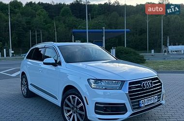 Внедорожник / Кроссовер Audi Q7 2017 в Могилев-Подольске