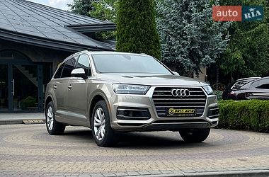 Внедорожник / Кроссовер Audi Q7 2017 в Львове