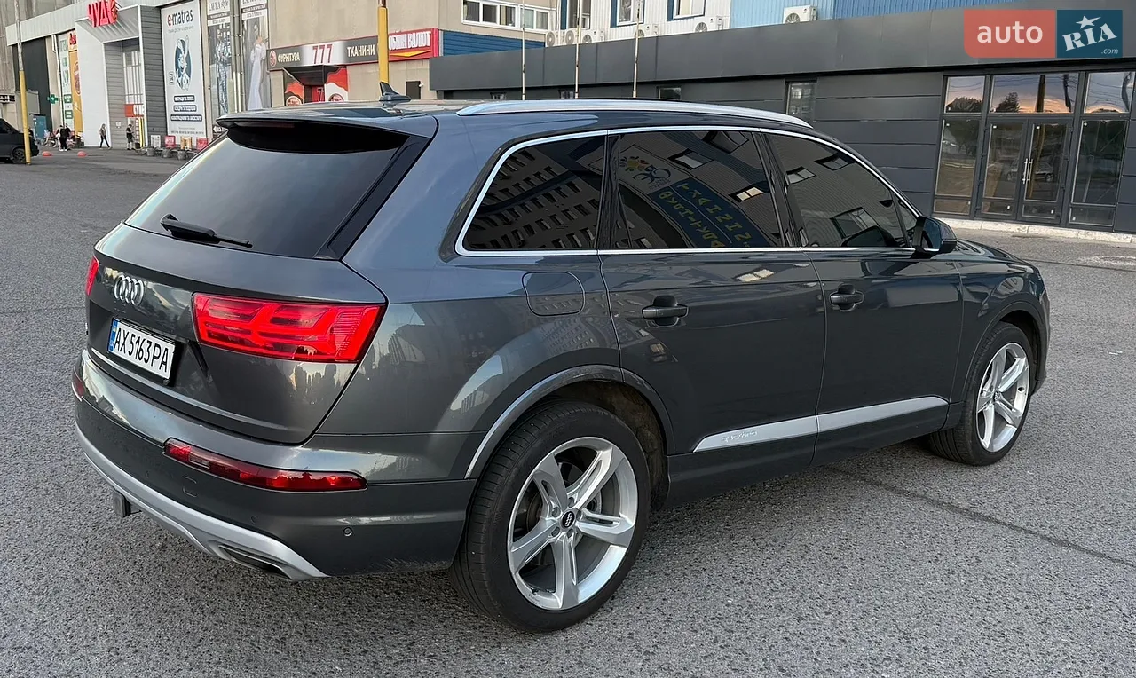 Audi Q7 2018 photo 3