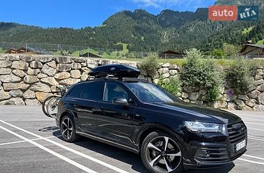 Внедорожник / Кроссовер Audi Q7 2018 в Киеве