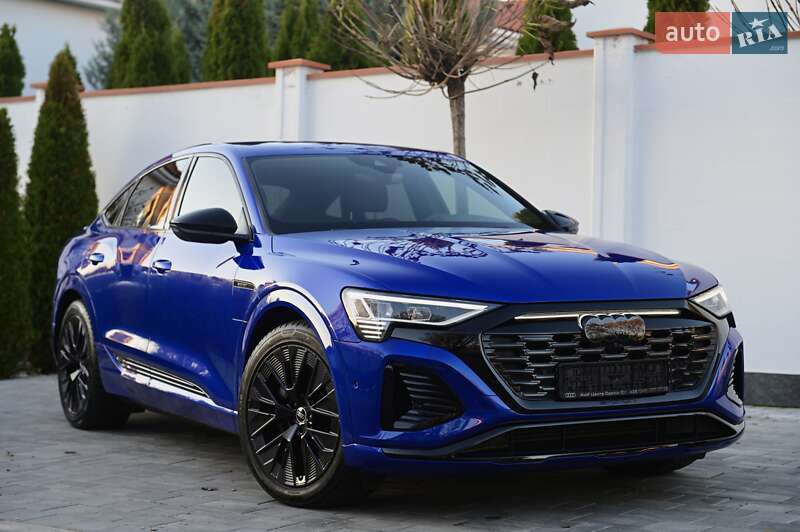 Внедорожник / Кроссовер Audi Q8 e-tron 2023 в Одессе