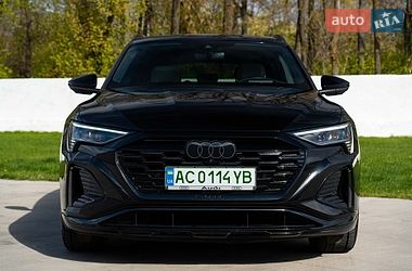 Внедорожник / Кроссовер Audi Q8 e-tron 2024 в Луцке