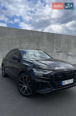 Позашляховик / Кросовер Audi Q8 2022 в Львові