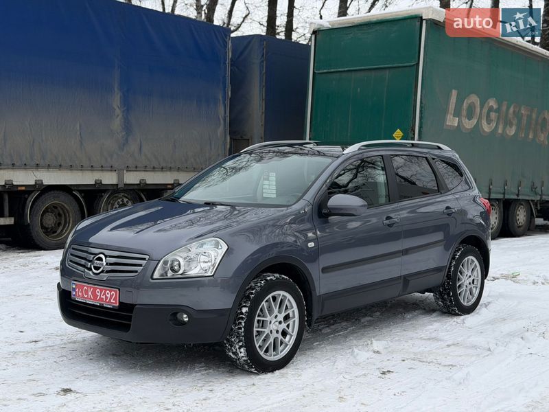 Внедорожник / Кроссовер Nissan Qashqai+2 2010 в Полтаве