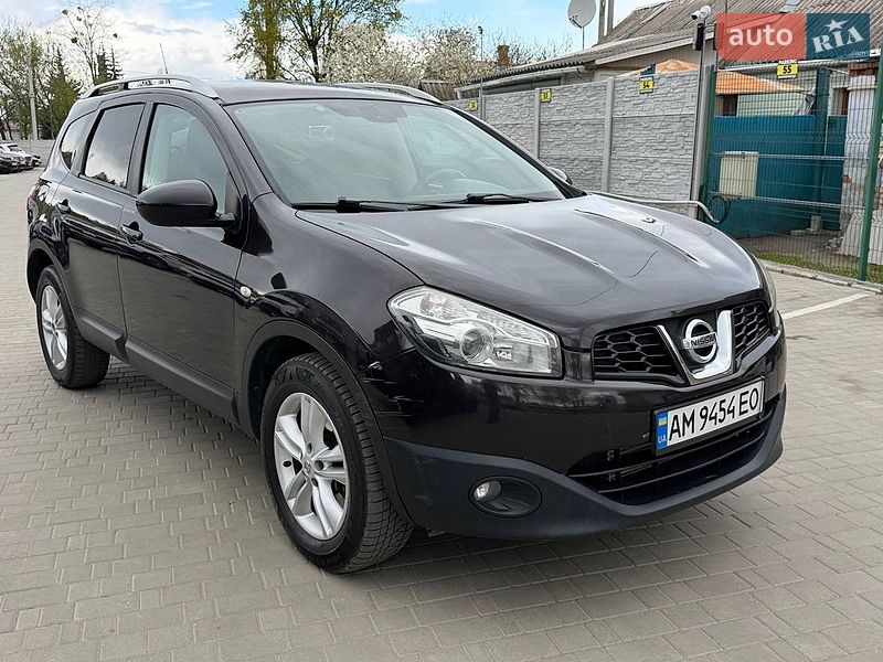 Внедорожник / Кроссовер Nissan Qashqai+2 2012 в Житомире