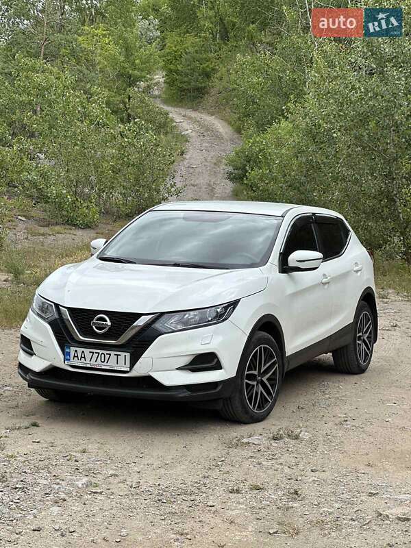 Позашляховик / Кросовер Nissan Qashqai 2019 в Києві