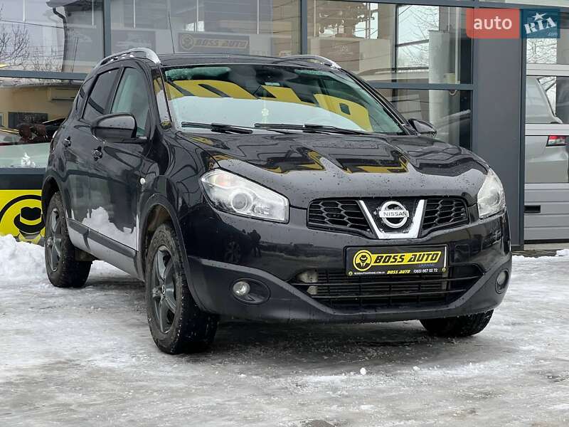 Внедорожник / Кроссовер Nissan Qashqai 2011 в Ивано-Франковске