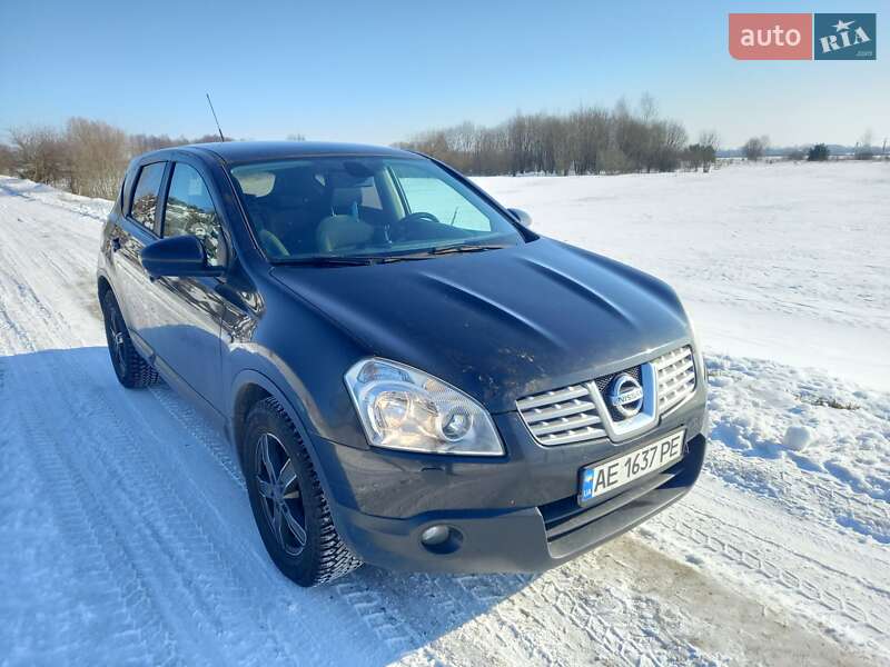 Позашляховик / Кросовер Nissan Qashqai 2010 в Коростишеві