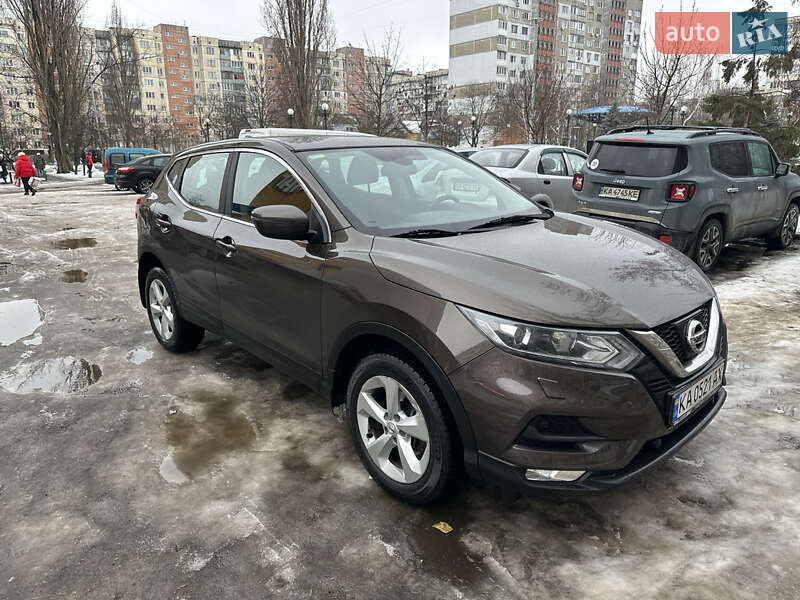 Внедорожник / Кроссовер Nissan Qashqai 2017 в Киеве