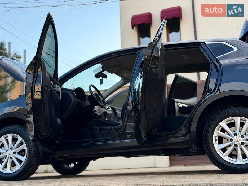 Позашляховик / Кросовер Nissan Qashqai 2016 в Одесі