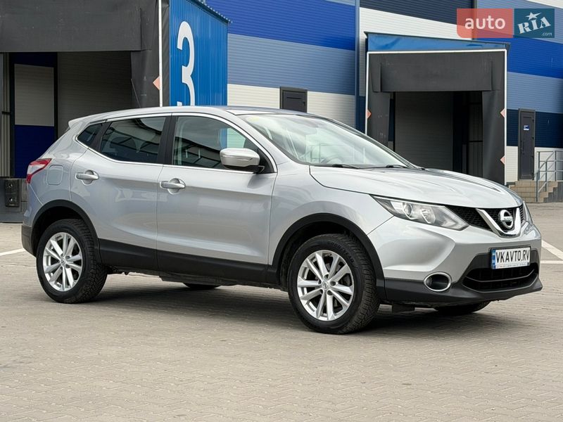 Внедорожник / Кроссовер Nissan Qashqai 2014 в Ровно