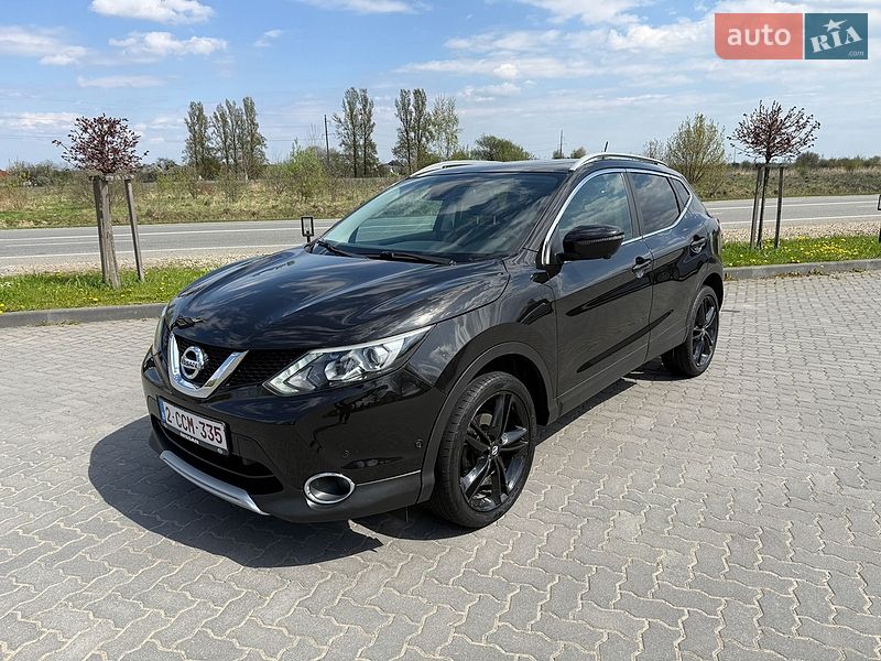 Позашляховик / Кросовер Nissan Qashqai 2016 в Коломиї