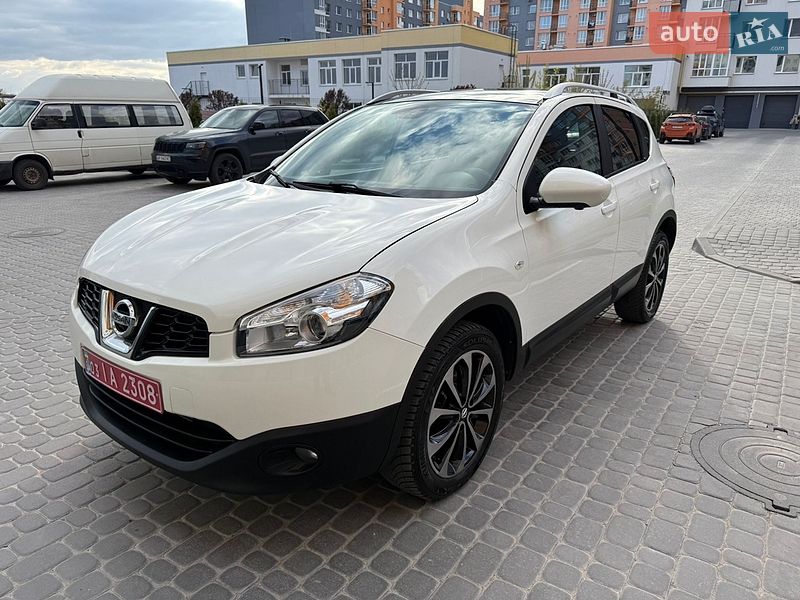 Позашляховик / Кросовер Nissan Qashqai 2012 в Вінниці
