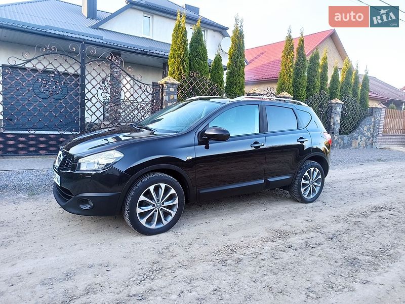 Внедорожник / Кроссовер Nissan Qashqai 2012 в Луцке