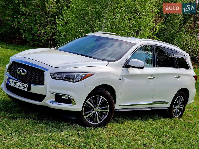 Позашляховик / Кросовер Infiniti QX60 2018 в Києві