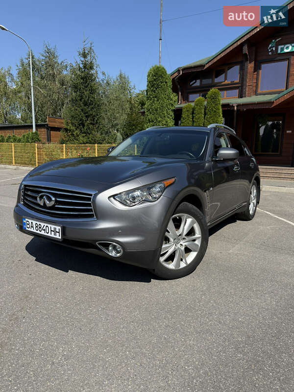 Внедорожник / Кроссовер Infiniti QX70 2015 в Александрие Внедорожник / Кроссовер Infiniti QX70 2015 в Александрие
