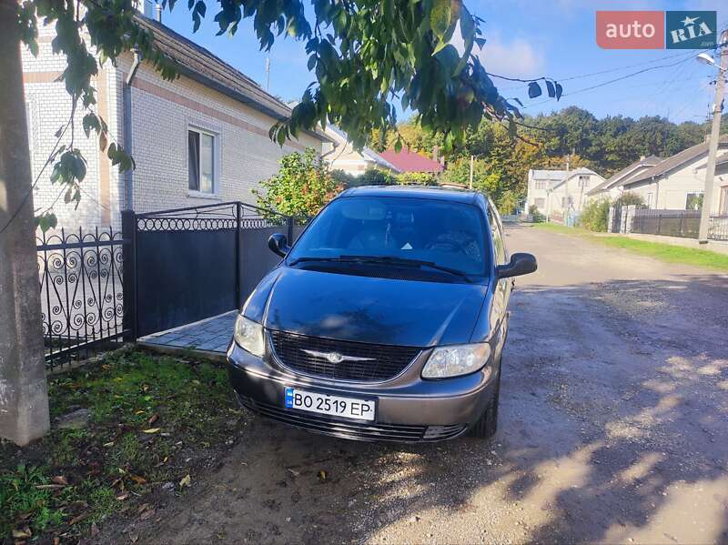 Минивэн Dodge Ram Van 2003 в Гусятине