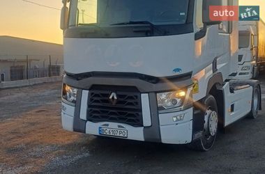 Тягач Renault Range T/T-Series  2015 в Львове