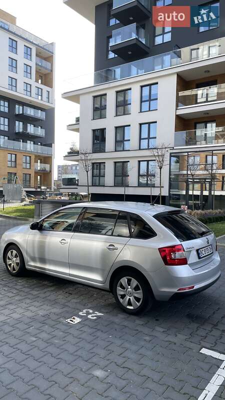 Хетчбек Skoda Rapid 2016 в Львові