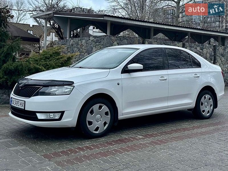 Хэтчбек Skoda Rapid 2014 в Днепре