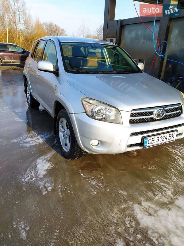 Внедорожник / Кроссовер Toyota RAV4 2006 в Ратным