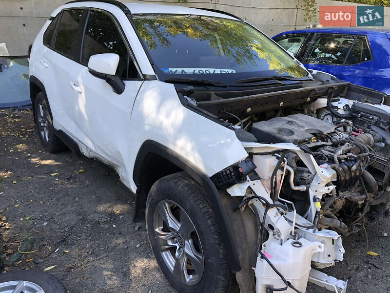 Позашляховик / Кросовер Toyota RAV4 2023 в Києві Позашляховик / Кросовер Toyota RAV4 2023 в Києві