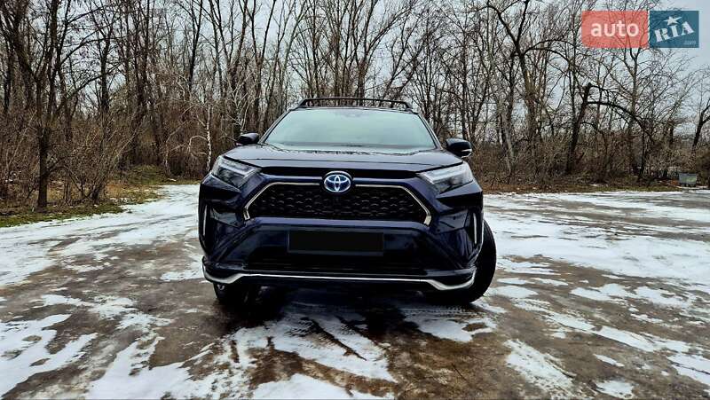 Внедорожник / Кроссовер Toyota RAV4 2024 в Днепре
