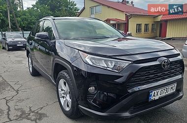 Внедорожник / Кроссовер Toyota RAV4 2019 в Полтаве Внедорожник / Кроссовер Toyota RAV4 2019 в Полтаве