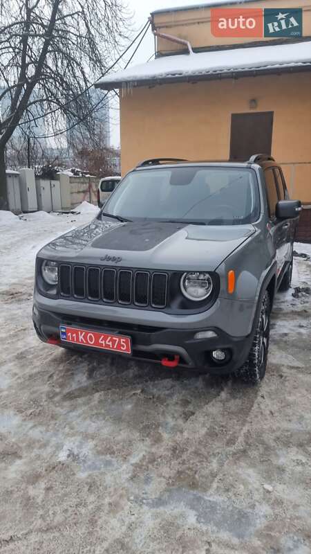 Внедорожник / Кроссовер Jeep Renegade 2020 в Киеве
