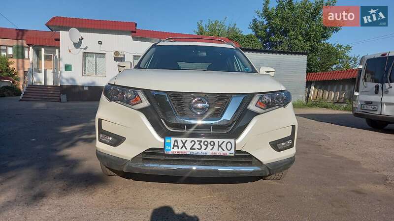 Внедорожник / Кроссовер Nissan Rogue 2014 в Харькове