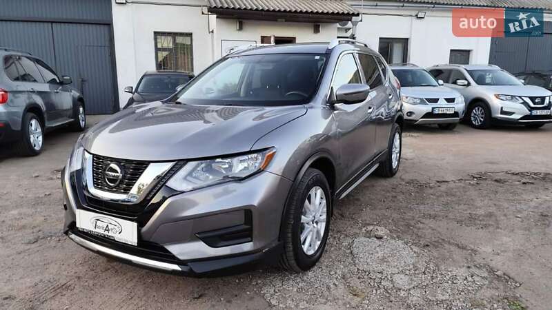 Внедорожник / Кроссовер Nissan Rogue 2018 в Чернигове Внедорожник / Кроссовер Nissan Rogue 2018 в Чернигове