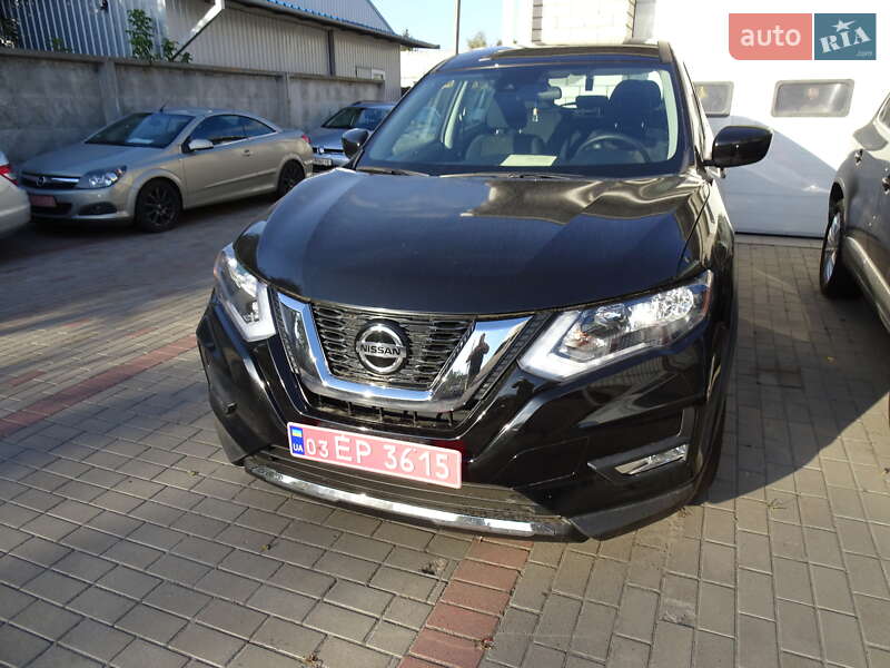 Внедорожник / Кроссовер Nissan Rogue 2020 в Полтаве