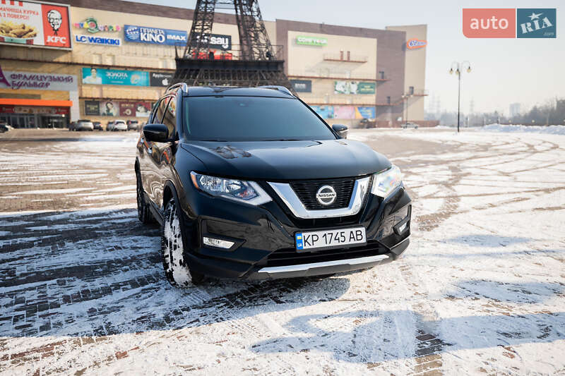 Внедорожник / Кроссовер Nissan Rogue 2019 в Харькове