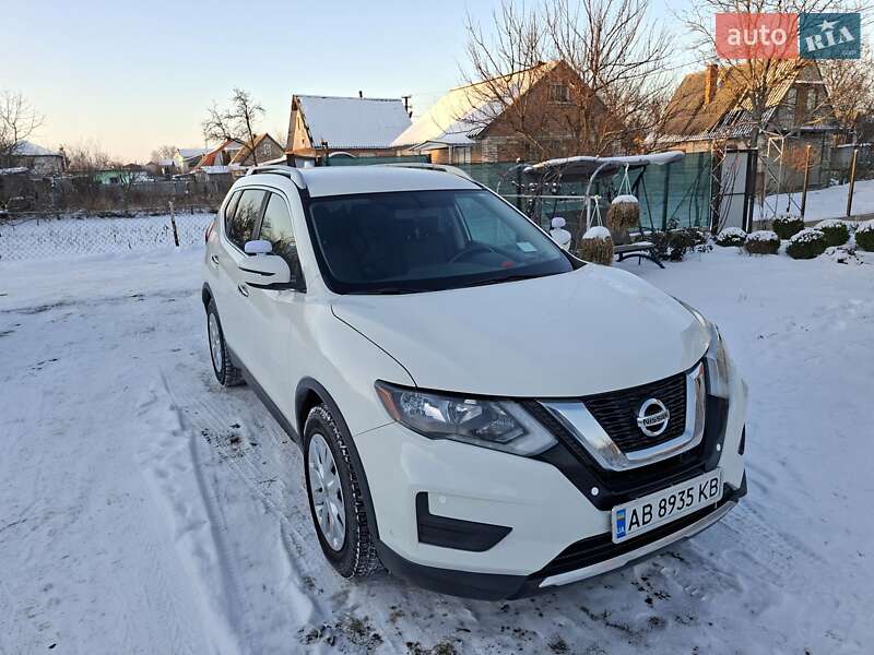 Внедорожник / Кроссовер Nissan Rogue 2016 в Виннице Внедорожник / Кроссовер Nissan Rogue 2016 в Виннице