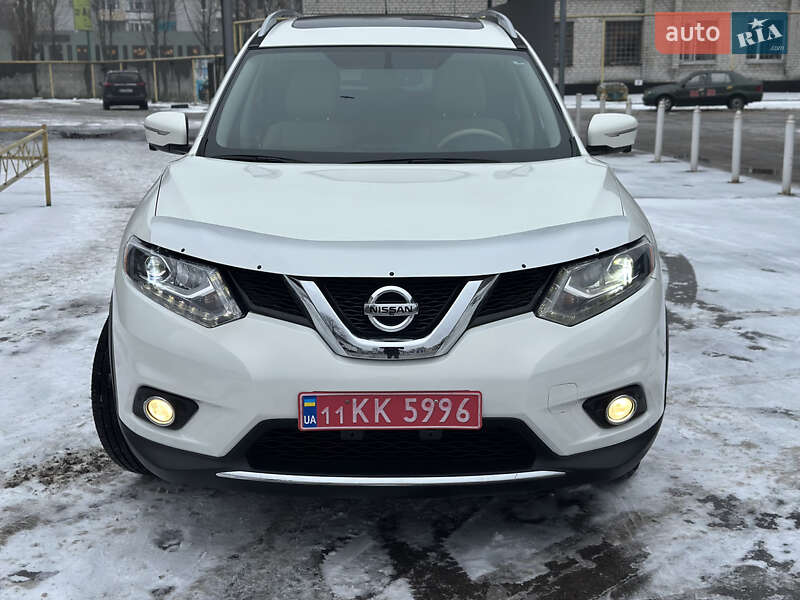 Внедорожник / Кроссовер Nissan Rogue 2014 в Кременчуге Внедорожник / Кроссовер Nissan Rogue 2014 в Кременчуге
