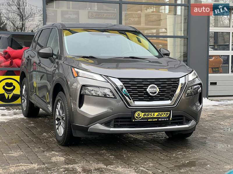 Внедорожник / Кроссовер Nissan Rogue 2021 в Ивано-Франковске