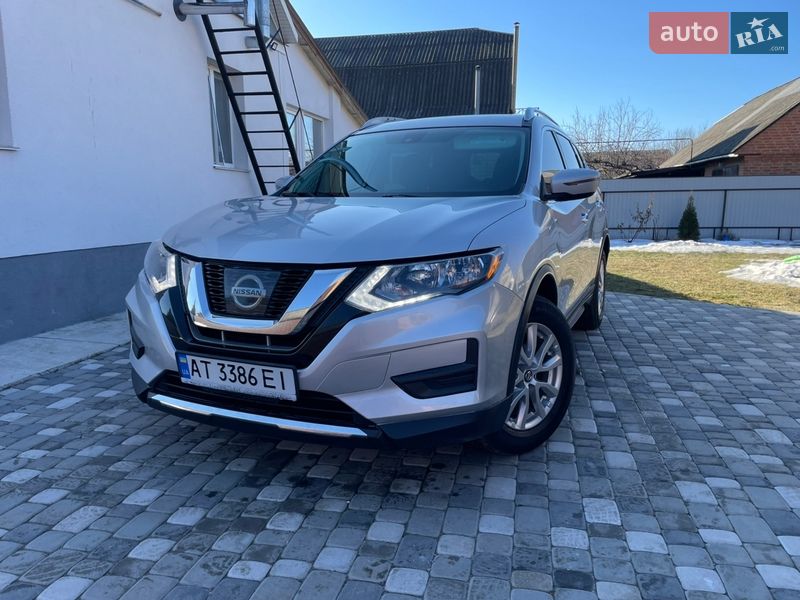 Внедорожник / Кроссовер Nissan Rogue 2017 в Лубнах Внедорожник / Кроссовер Nissan Rogue 2017 в Лубнах