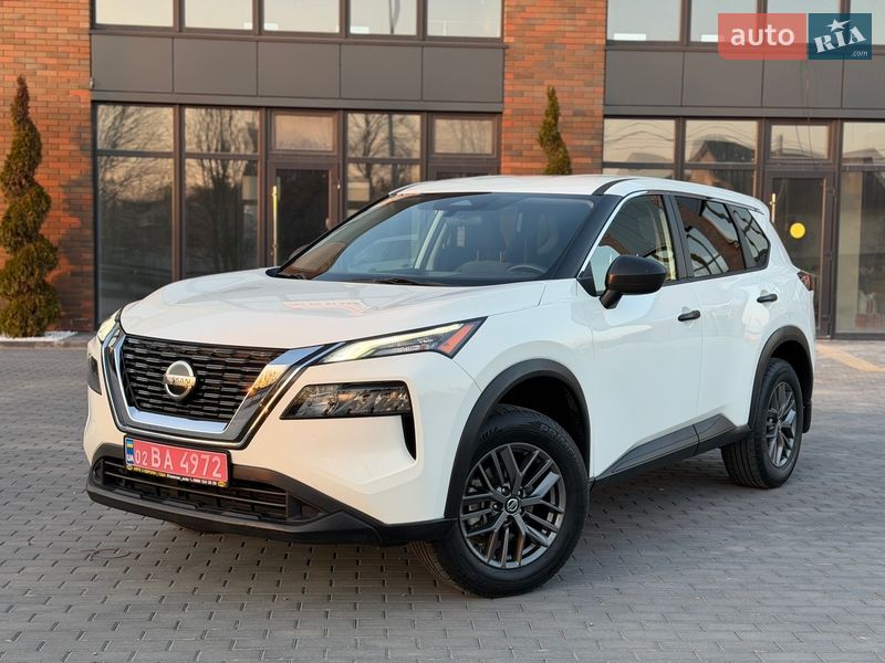 Внедорожник / Кроссовер Nissan Rogue 2021 в Виннице
