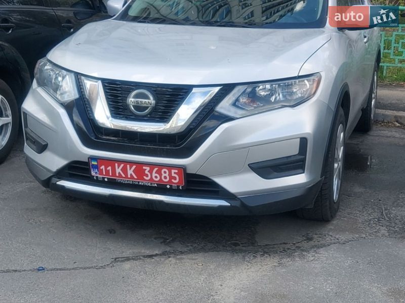 Позашляховик / Кросовер Nissan Rogue 2017 в Києві