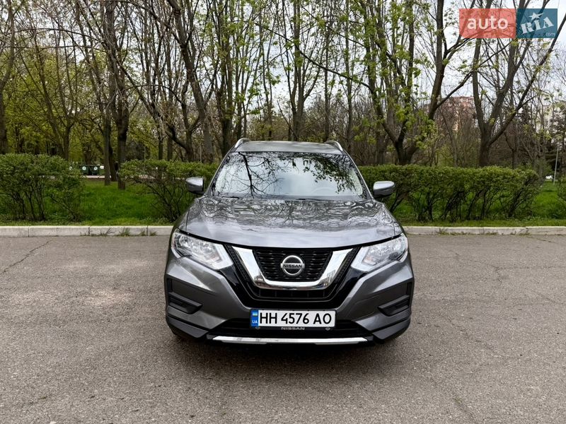 Внедорожник / Кроссовер Nissan Rogue 2017 в Одессе
