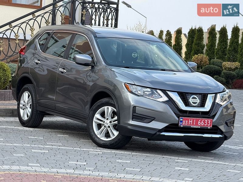 Позашляховик / Кросовер Nissan Rogue 2017 в Дрогобичі
