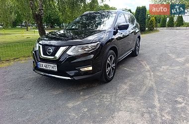Позашляховик / Кросовер Nissan Rogue 2017 в Хмельницькому
