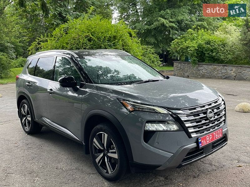 Внедорожник / Кроссовер Nissan Rogue 2024 в Житомире