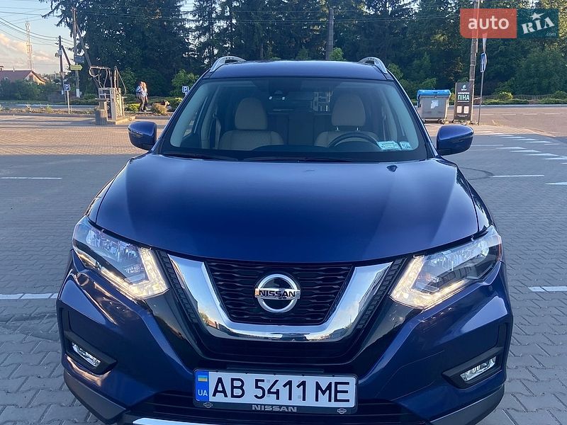 Внедорожник / Кроссовер Nissan Rogue 2019 в Ладыжине