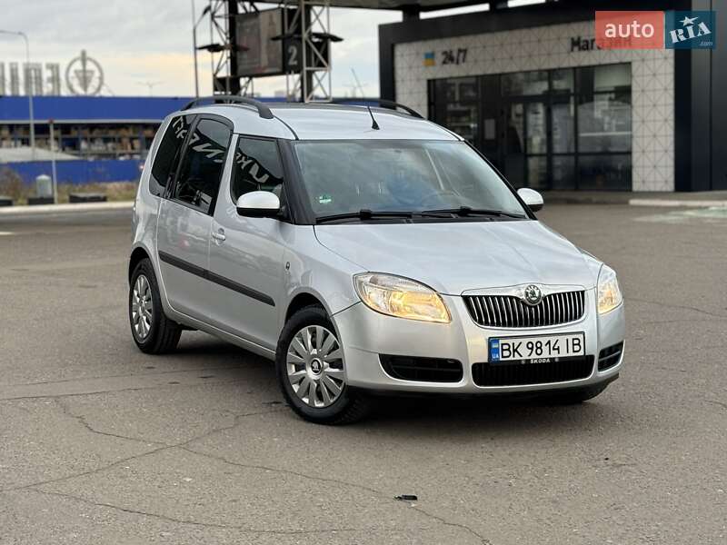 Микровэн Skoda Roomster 2008 в Дубно
